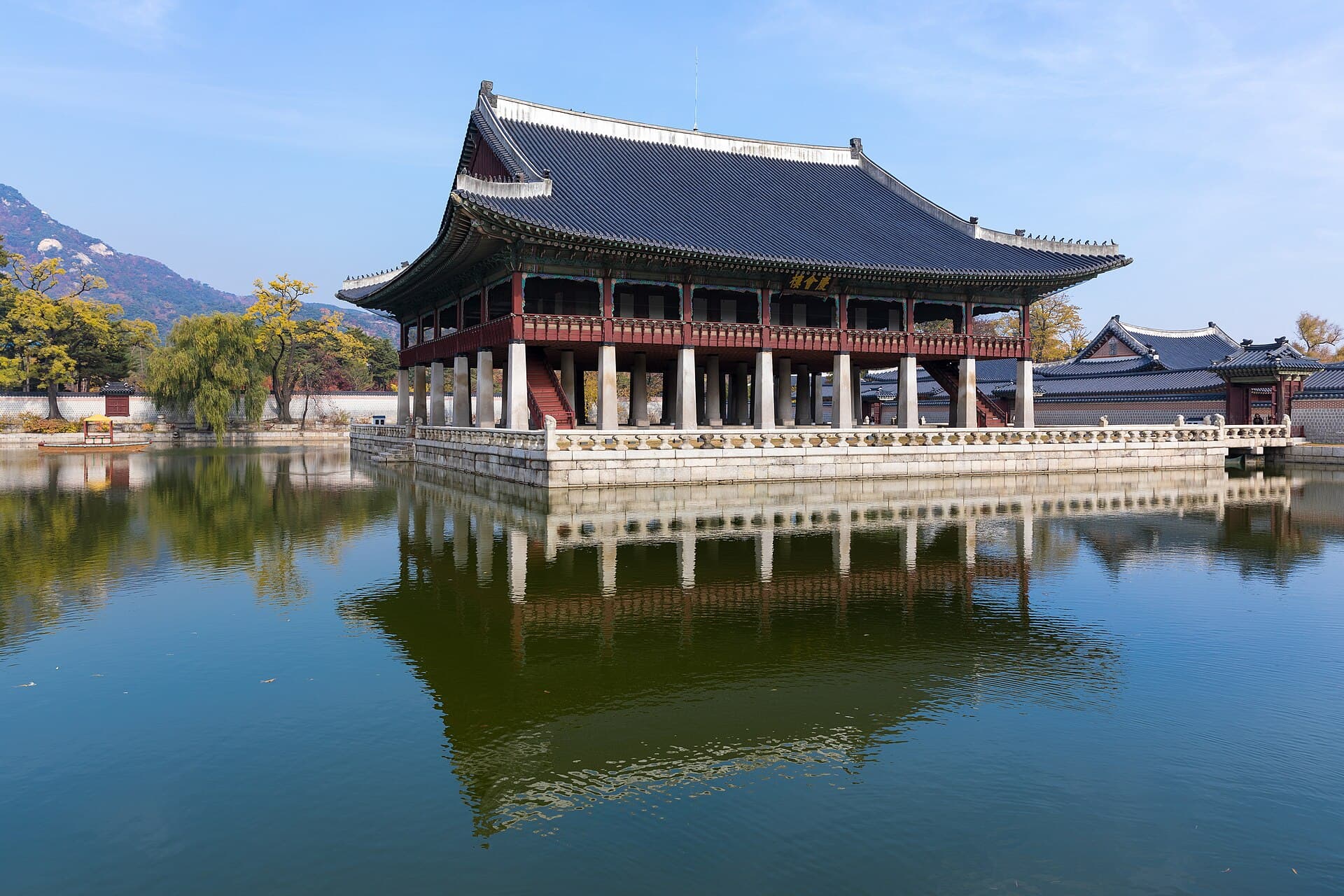 Gyeonghoeru pavilion reflected in the pond at Gyeongbokgung Palace, Seoul